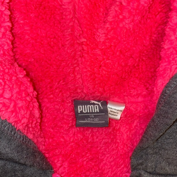 Girls Puma Thick Hoodie Sweatshirt Thick Fuzzy Lined Grey Pink Size 14/16 Large - Picture 3 of 7